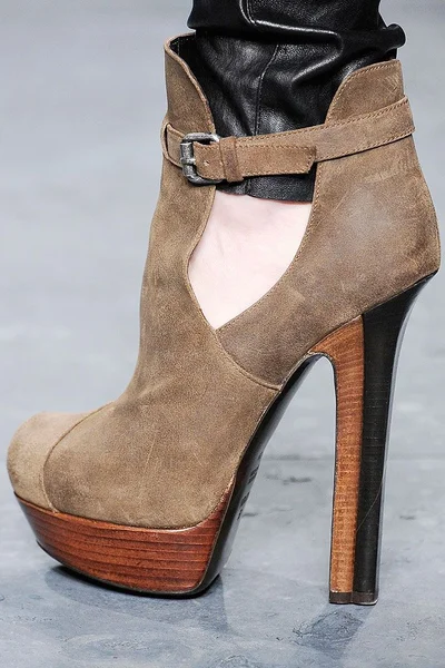 Look 44